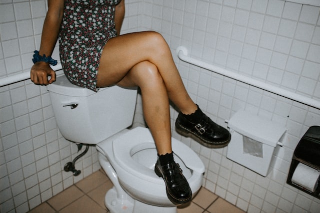 lose weight when poop