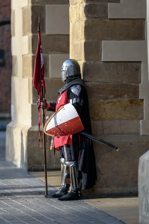 armor-of-english-in-medieval
