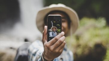 social media and narcissism