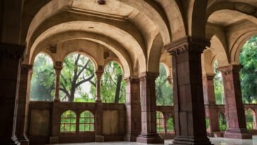 Takshashil university